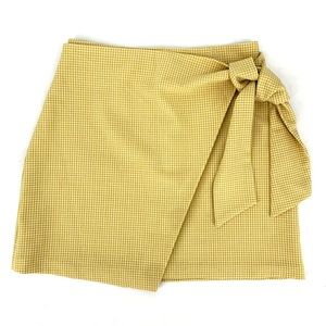 Aritzia Wilfred size 8 Dorine Gingham yellow skirt